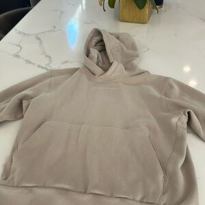 Lululemon, for all runners sweatshirt